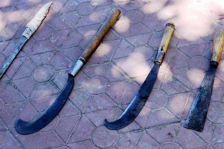 cuop xe tai xe anh 2