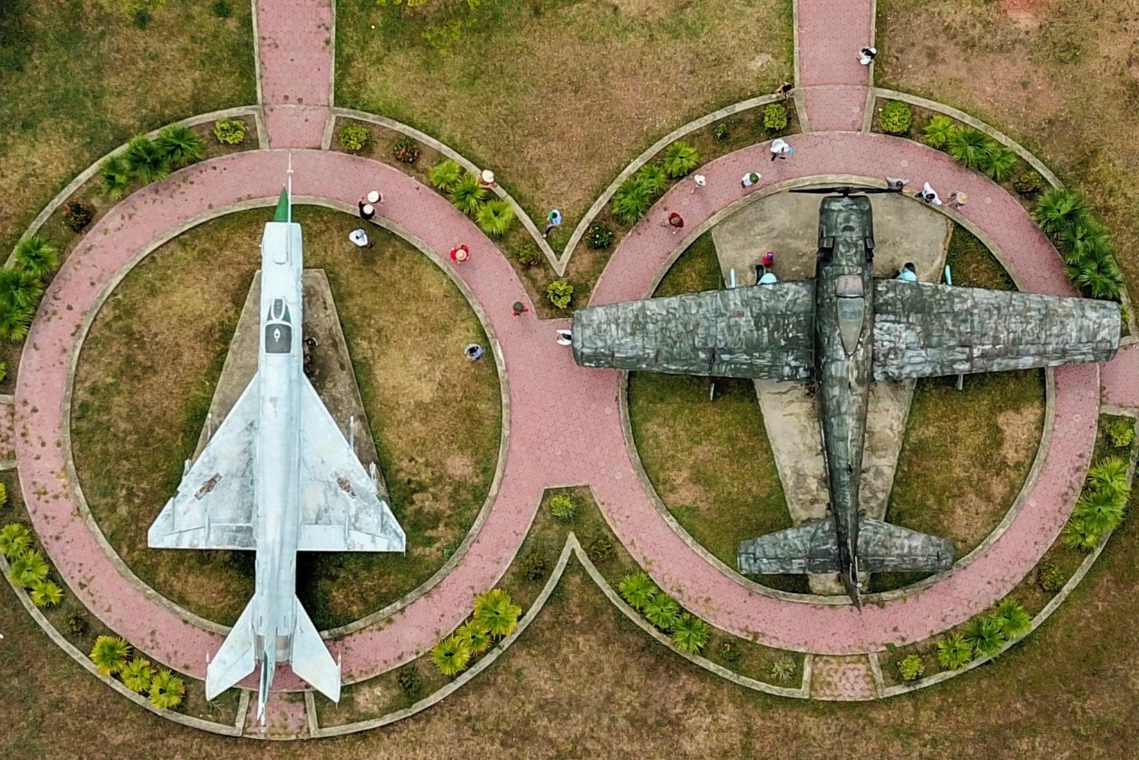 'Toa do lua' noi 10 nu thanh nien xung phong yen nghi hinh anh