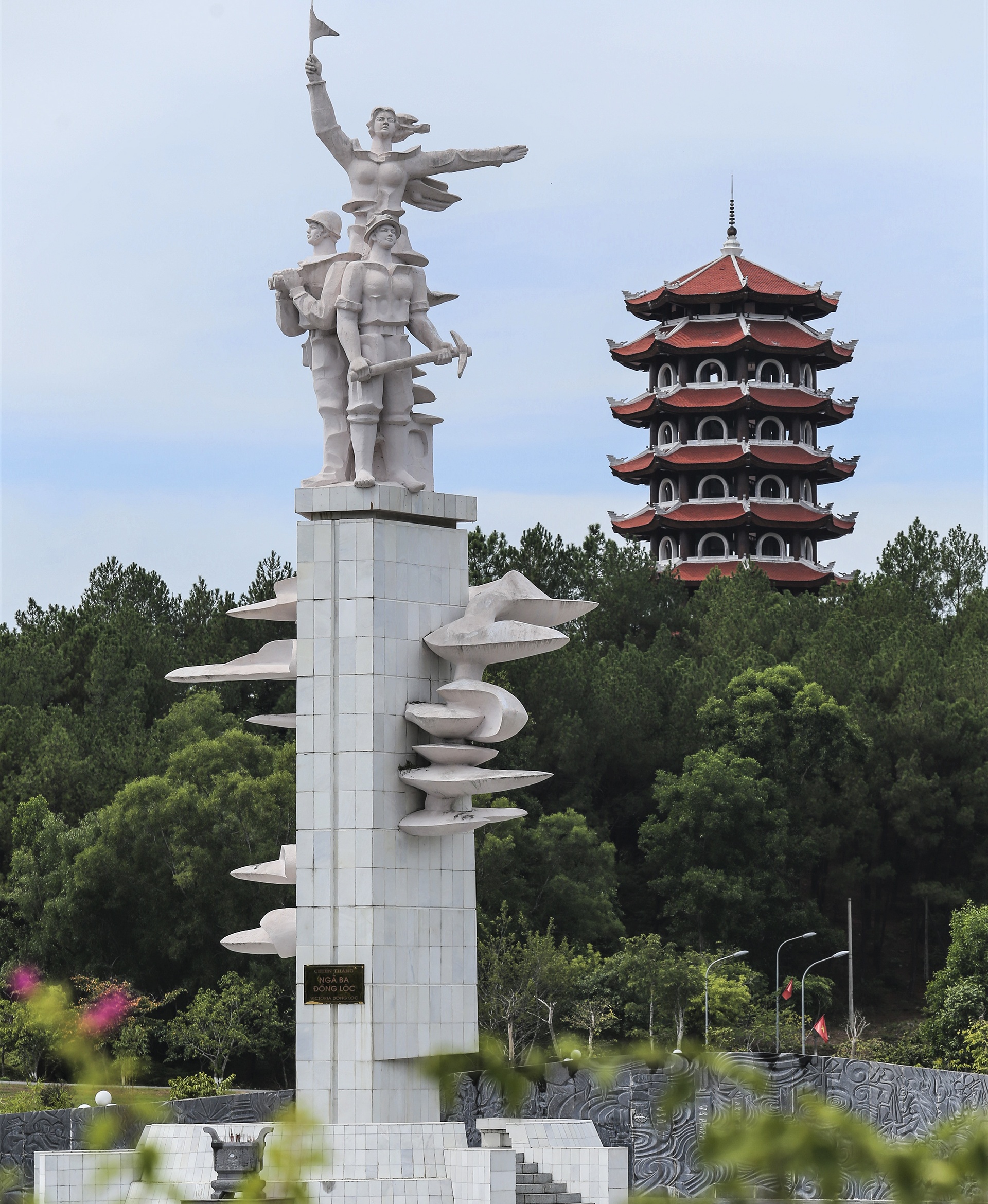 chien thang Nga ba Dong Loc anh 2