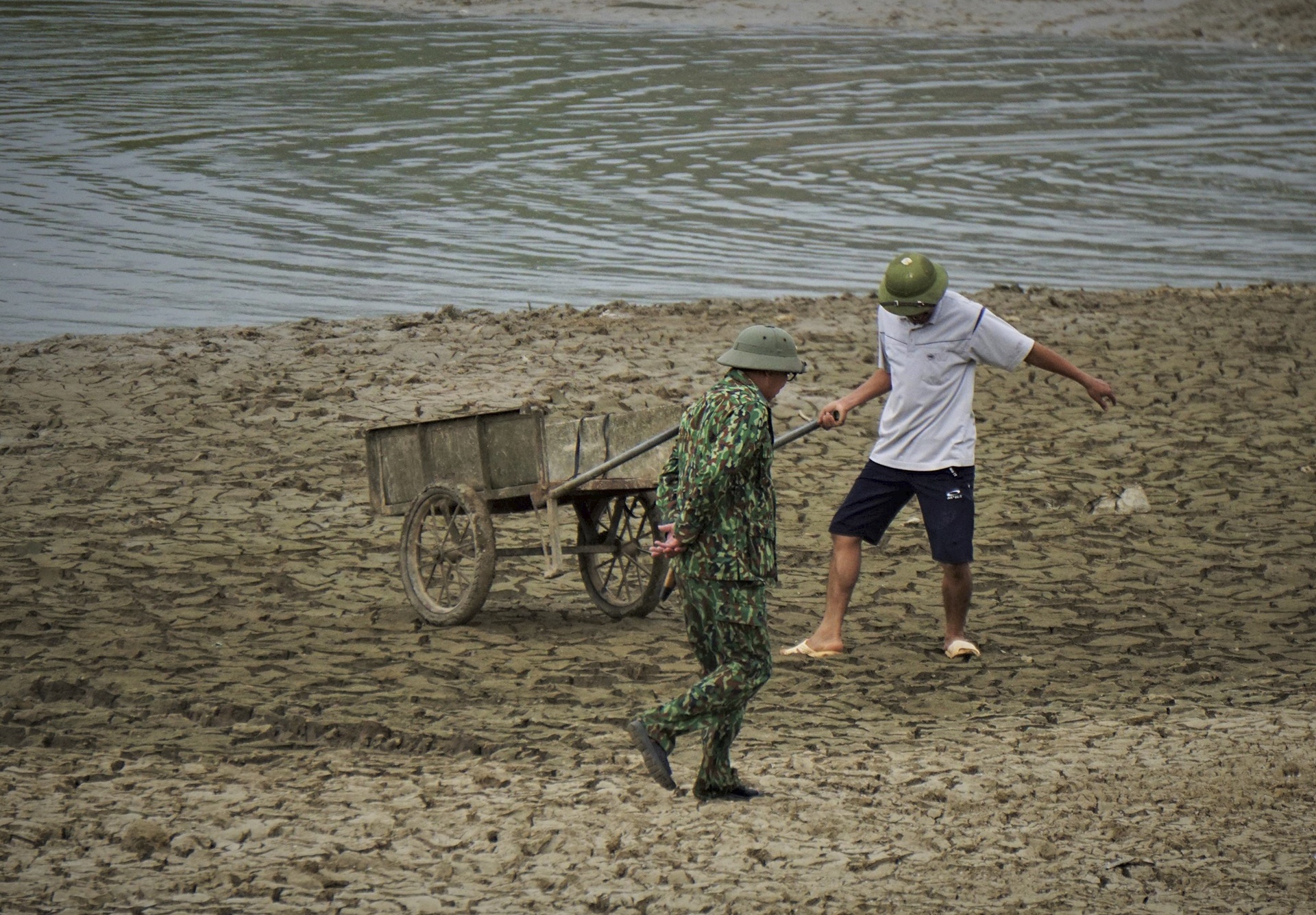 ho tro day vi nang nong anh 3