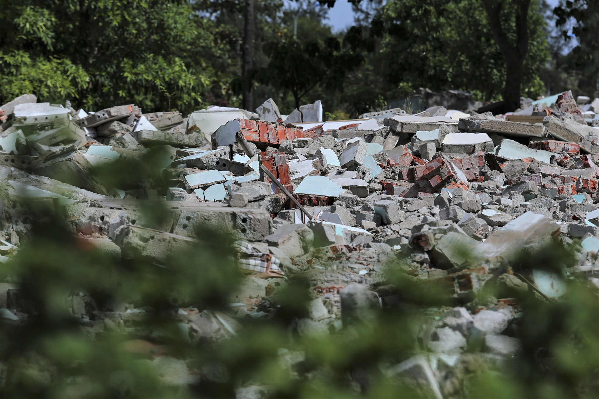 khu du lich hoang tan anh 15