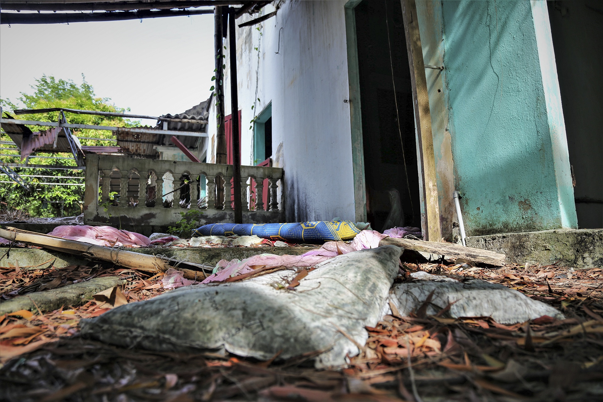 khu du lich hoang tan anh 9