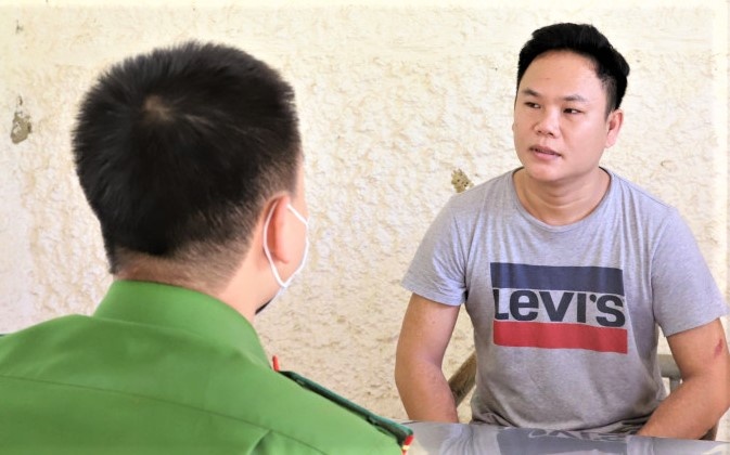 Pha duong day ca do bong da 10.000 ty hinh anh