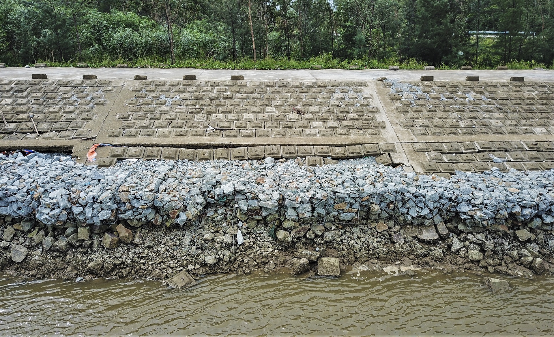 ke bien sat lo sau bao anh 3