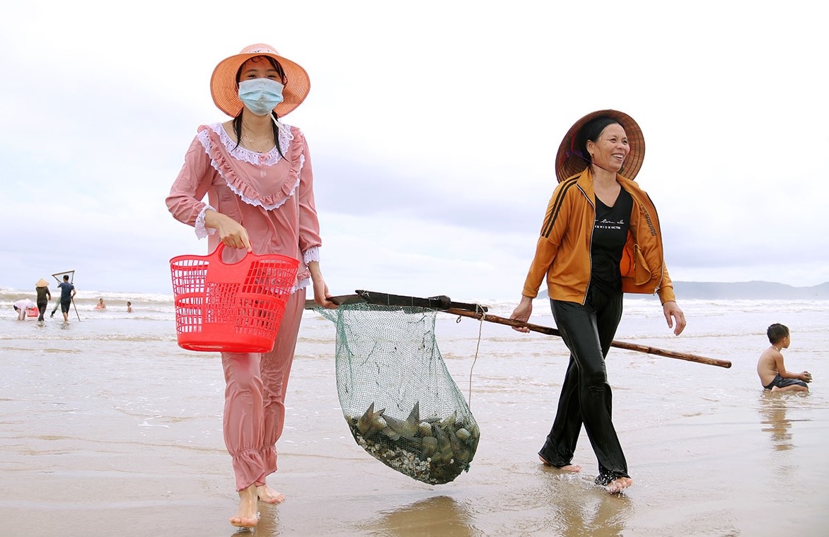 oc xoan dat vao bo day dac anh 2