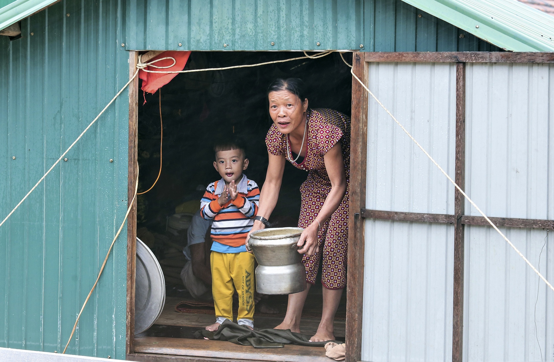 ron lu Quang Binh ngap sau anh 7
