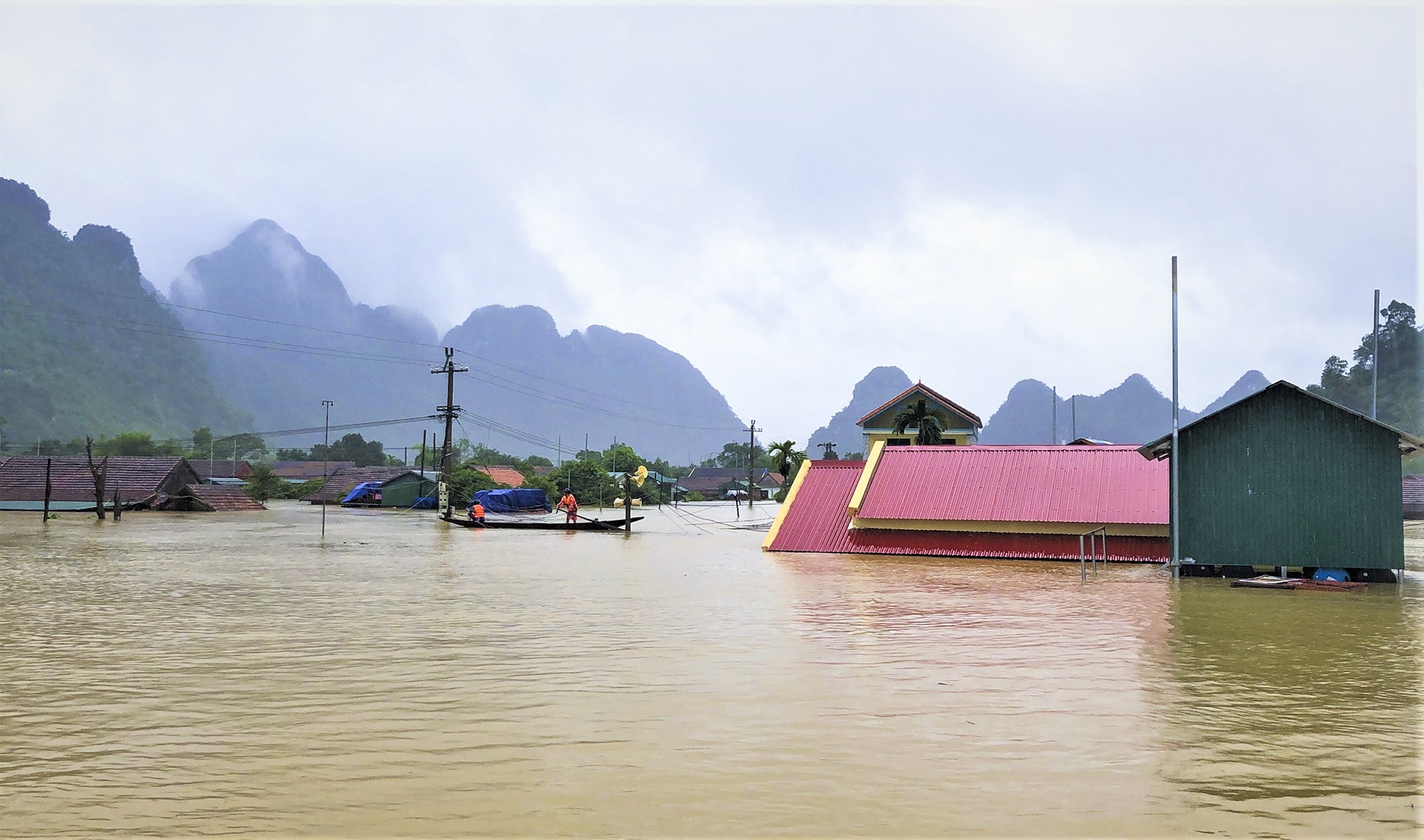 ron lu Quang Binh ngap sau anh 13