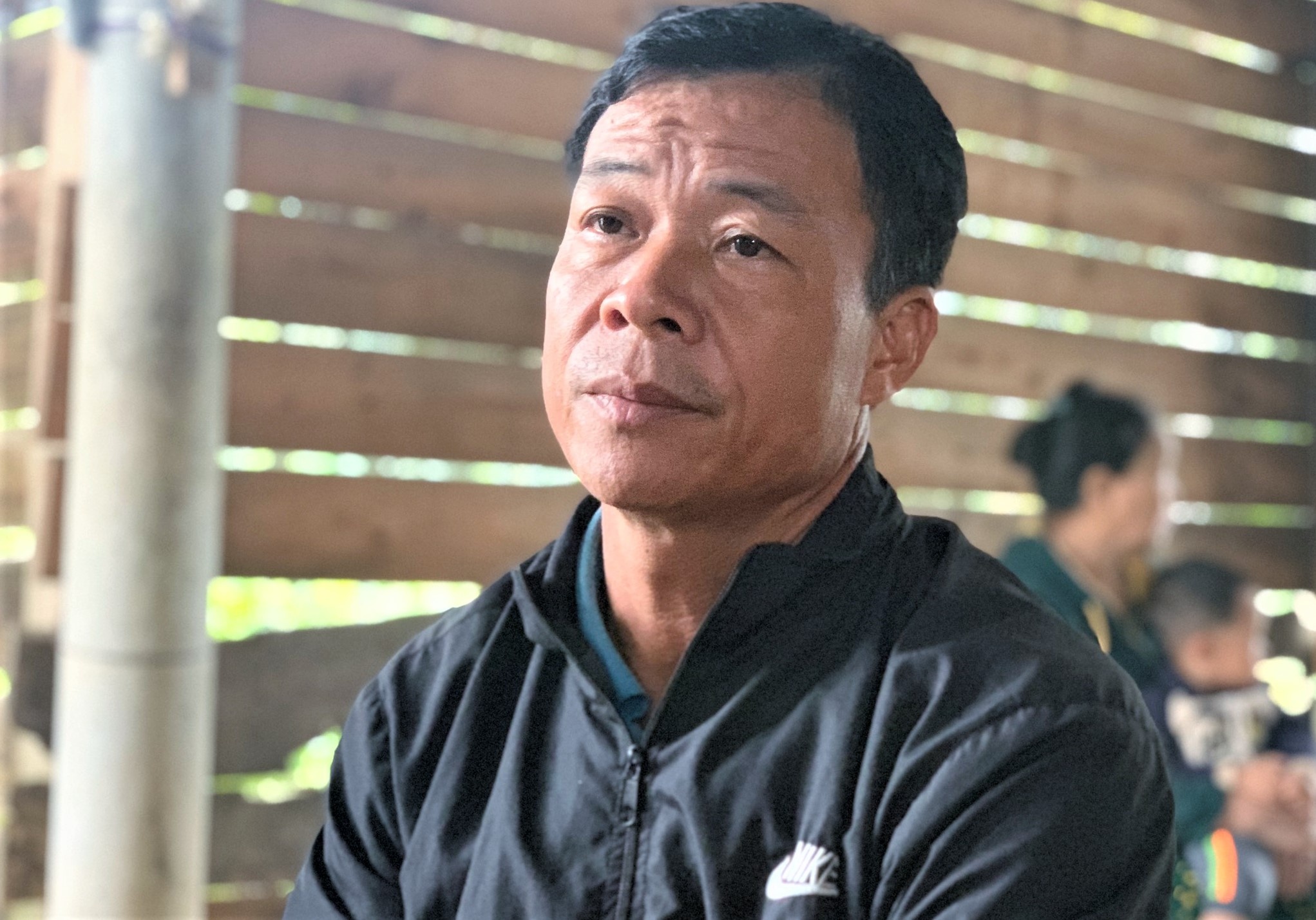 tau gap nan tren bien anh 2