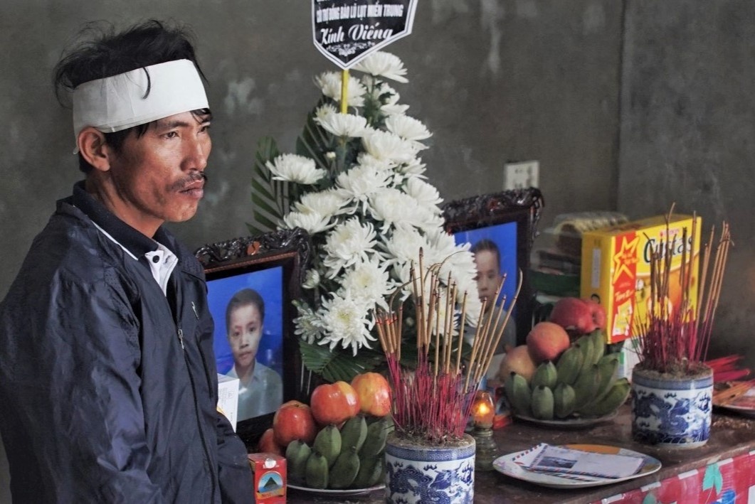 'Ca dem ke gach de quan tai 2 con khong uot' hinh anh