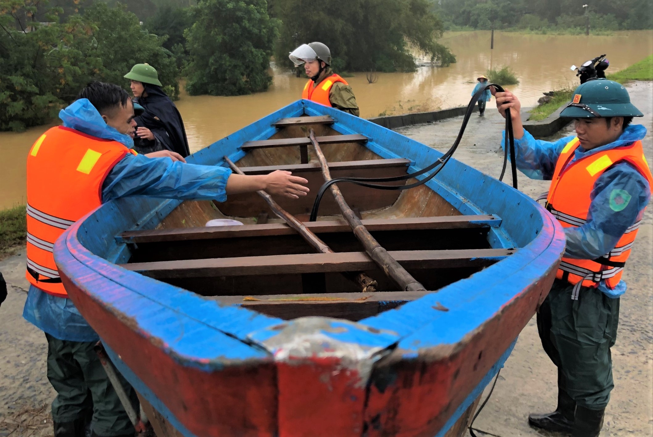 chay lu o Nghe An anh 13