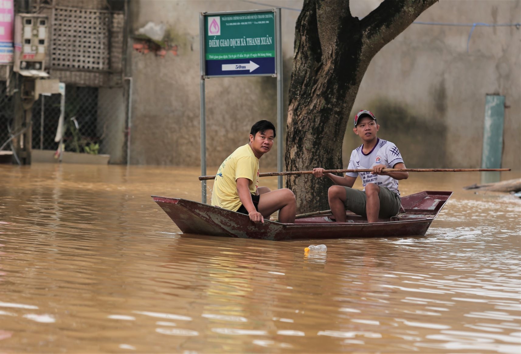 co lap do mua lu anh 2