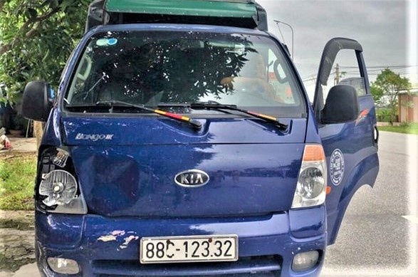 Tông trúng 2 nữ sinh ảnh 1 Tong trung 2 nu sinh anh 1