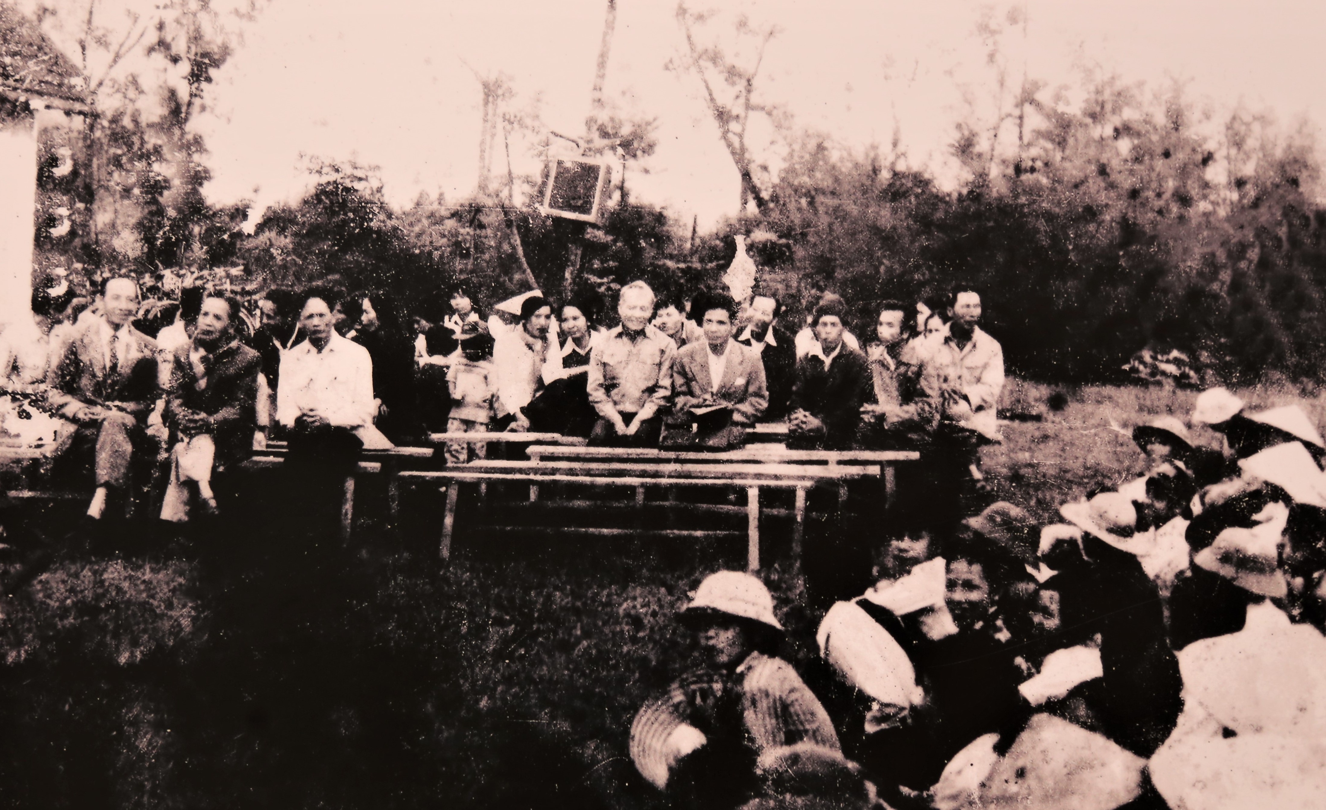 Hinh anh truong Quoc hoc Vinh - Huynh Thuc Khang 100 nam qua hinh anh