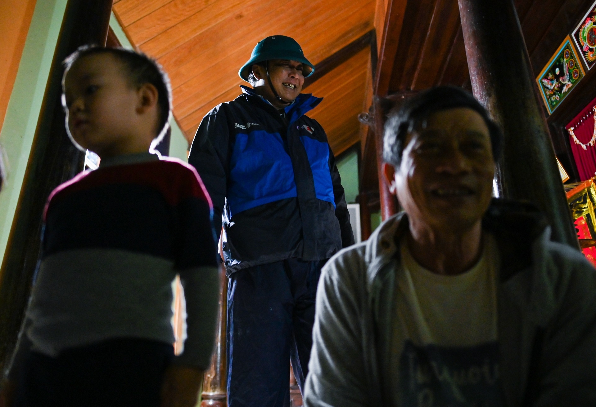 bao so 13 do bo mien Trung anh 4