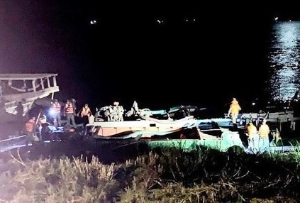 nổ súng khi đánh cá ảnh 1 no sung khi danh ca anh 1
