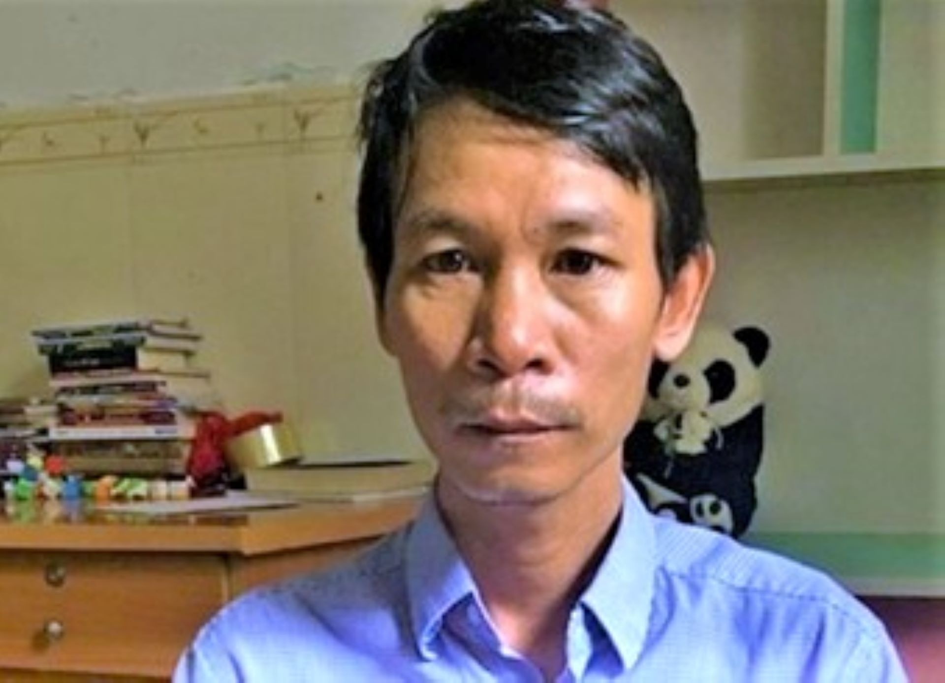 Bat giam doc chi nhanh cong ty du hoc hinh anh