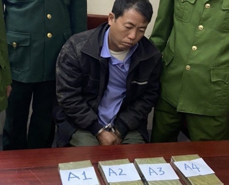 van chuyen ma tuy anh 1