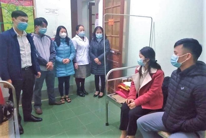 Chu re va co dau di cach ly truoc le cuoi o Nghe An hinh anh