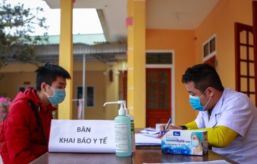 tron cach ly phong dich Covid-19 anh 1