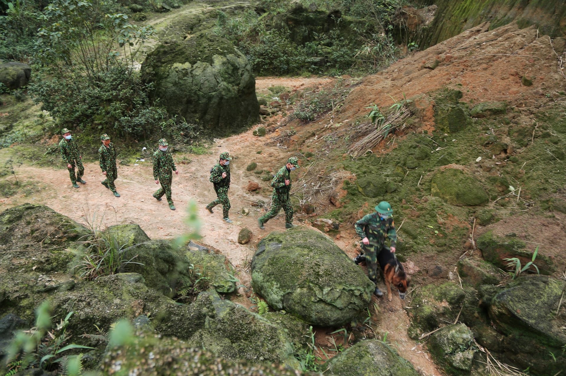 bien phong chong dich vung bien anh 5