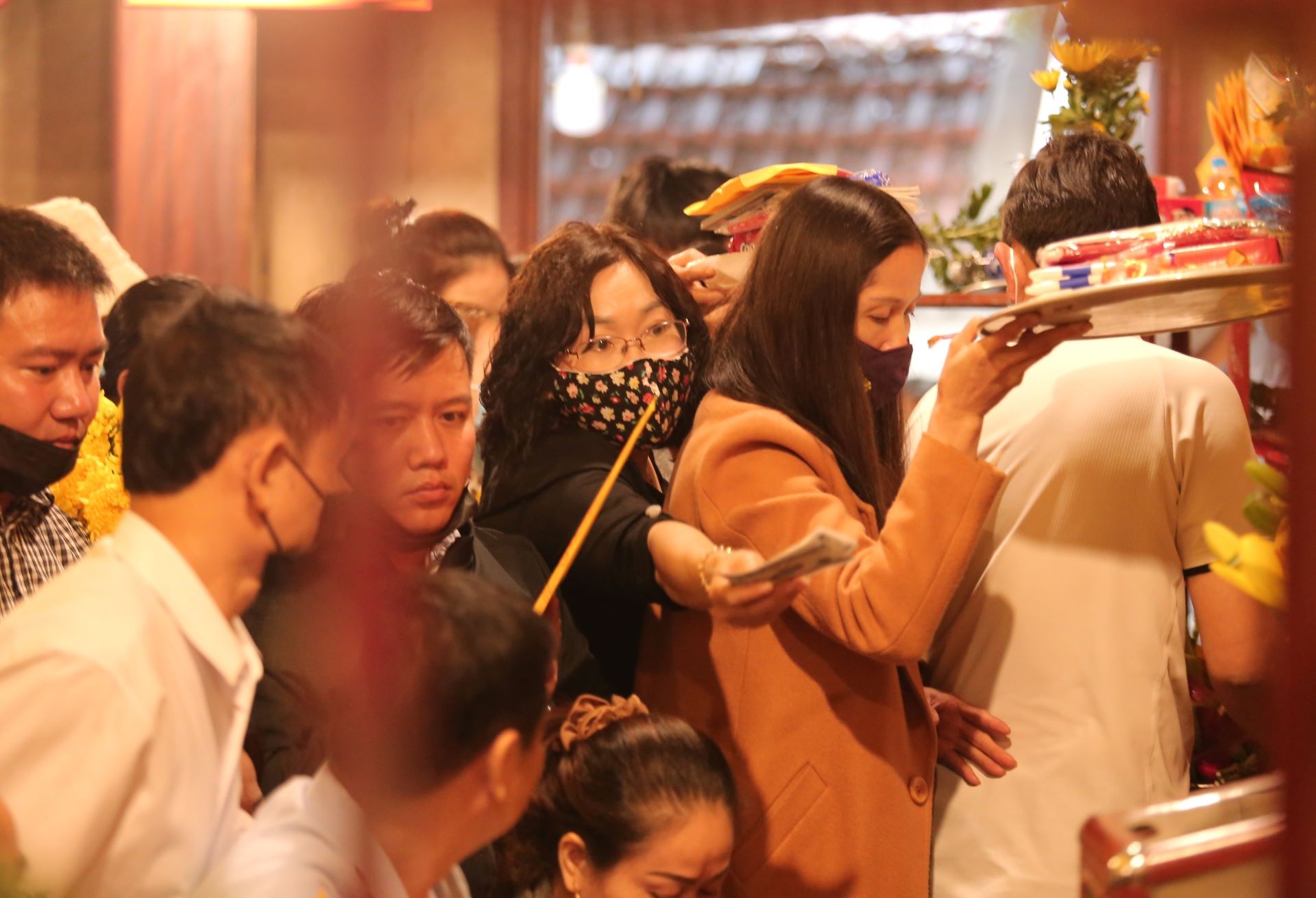 tien le nhet cua cua den anh 7