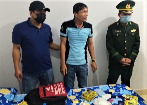 Vuot bien vao Viet Nam cung 3 kg ma tuy da hinh anh