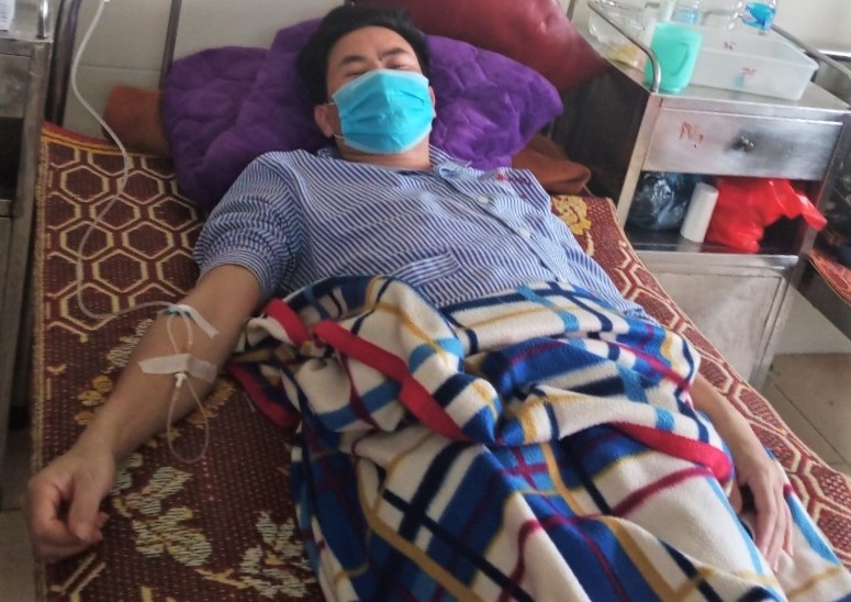 Pho giam doc benh vien huyen lam rach nieu dao benh nhan hinh anh