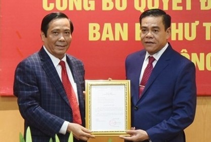 Giam doc Cong an Nghe An lam Pho bi thu Tinh uy Ha Tinh hinh anh