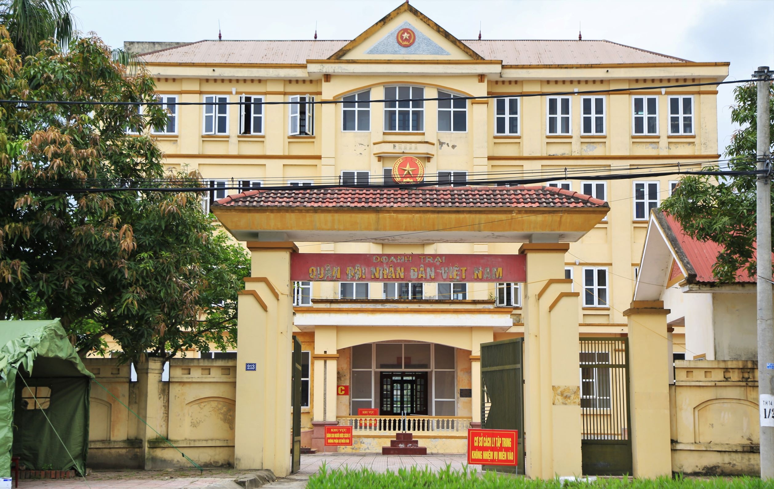 phong toa noi co ca nhiem anh 12