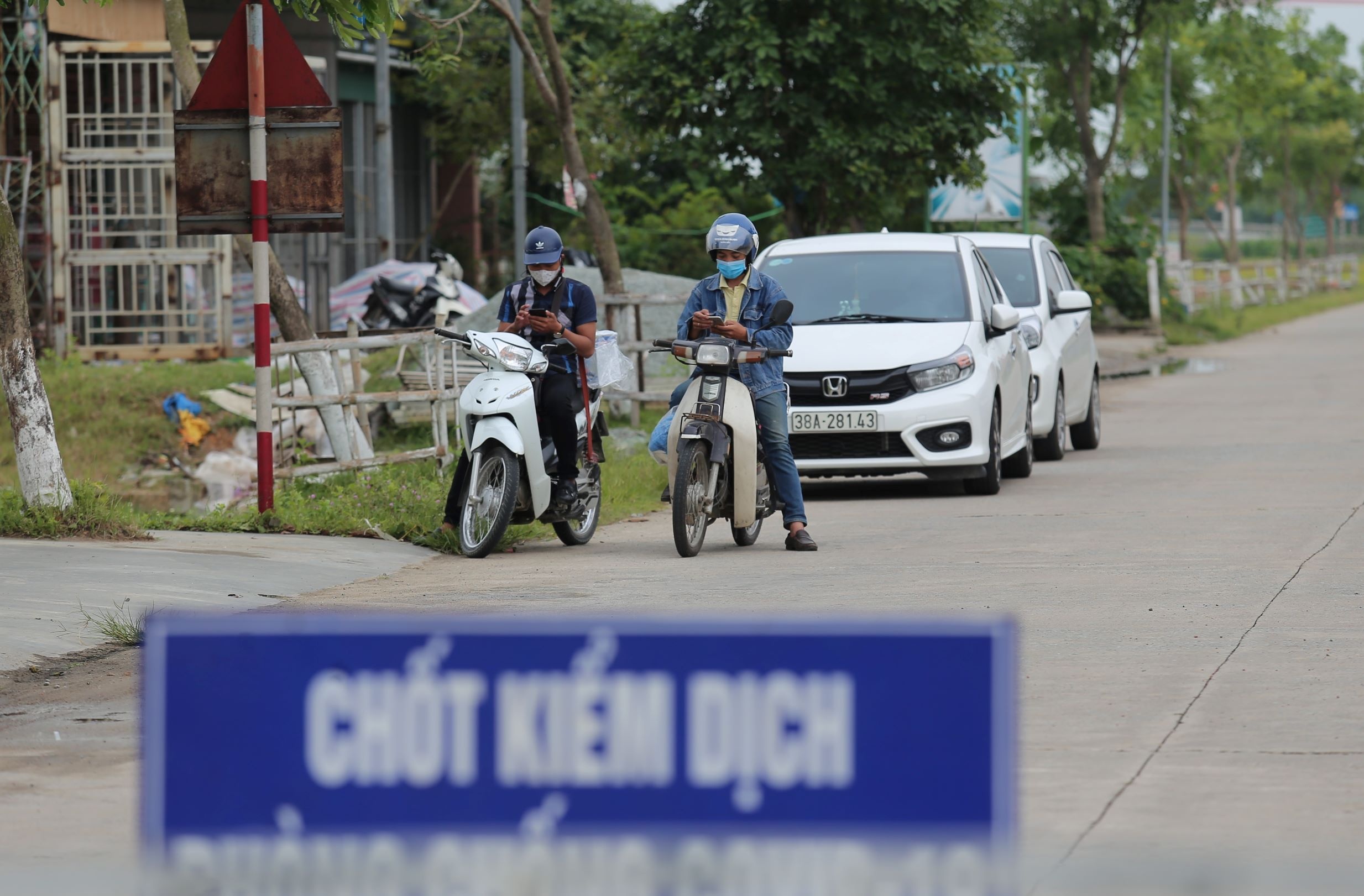 phong toa noi co ca nhiem anh 10