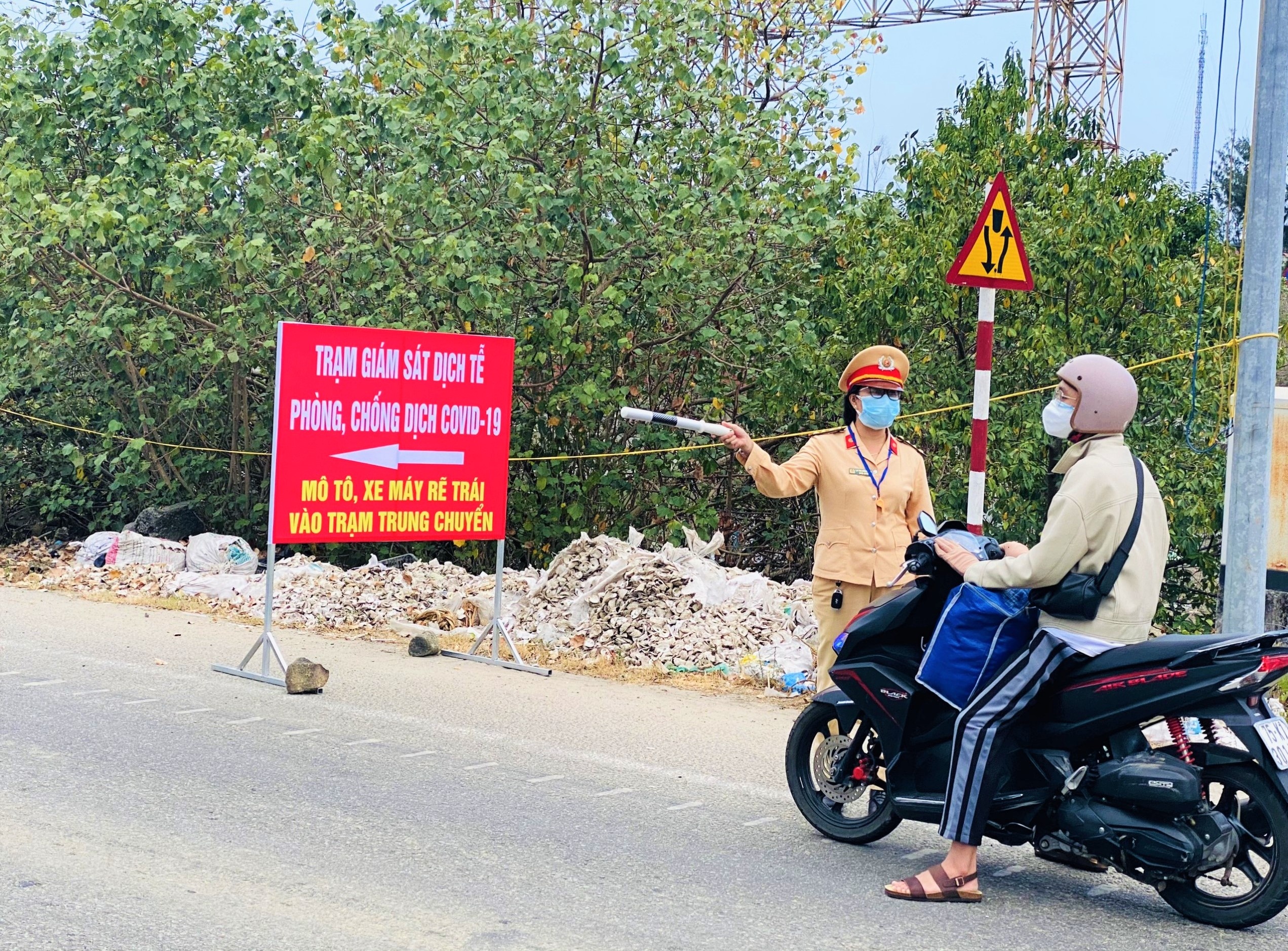 chot chan phong dich Covid-19 anh 10