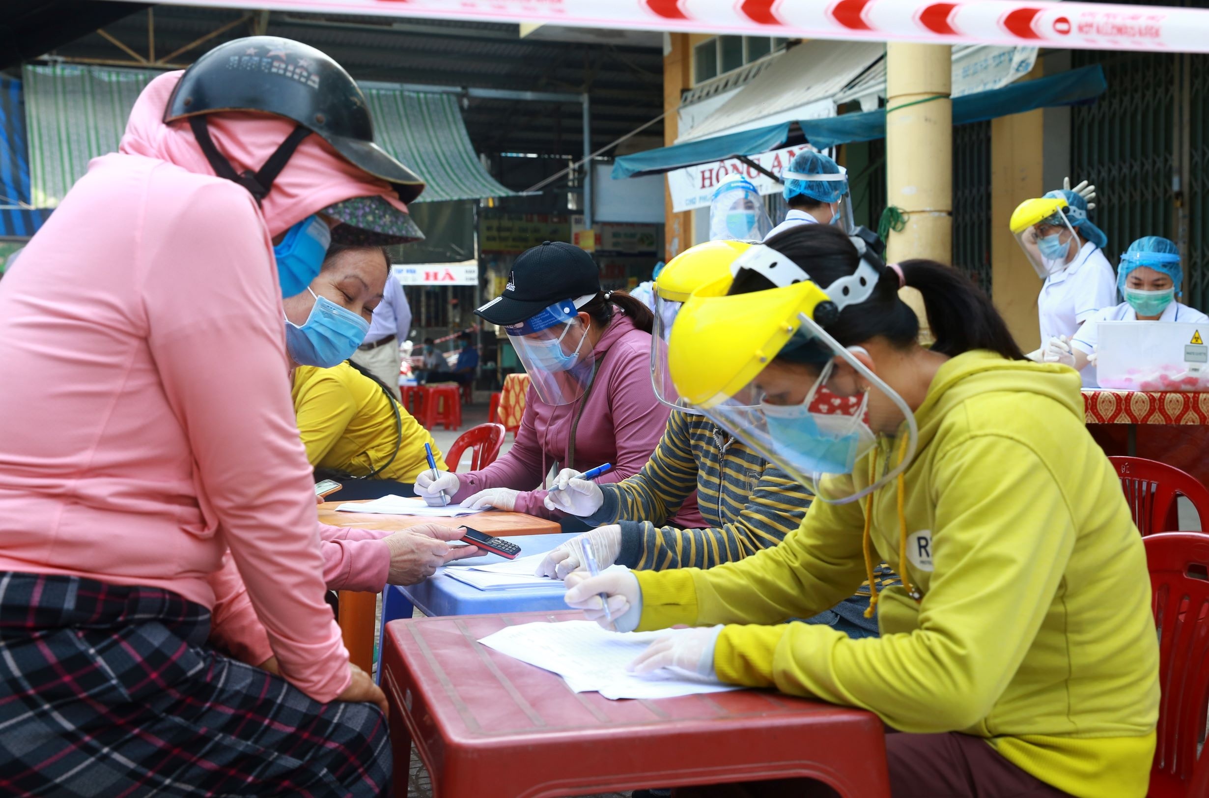 dich Covid-19 o Da Nang anh 9