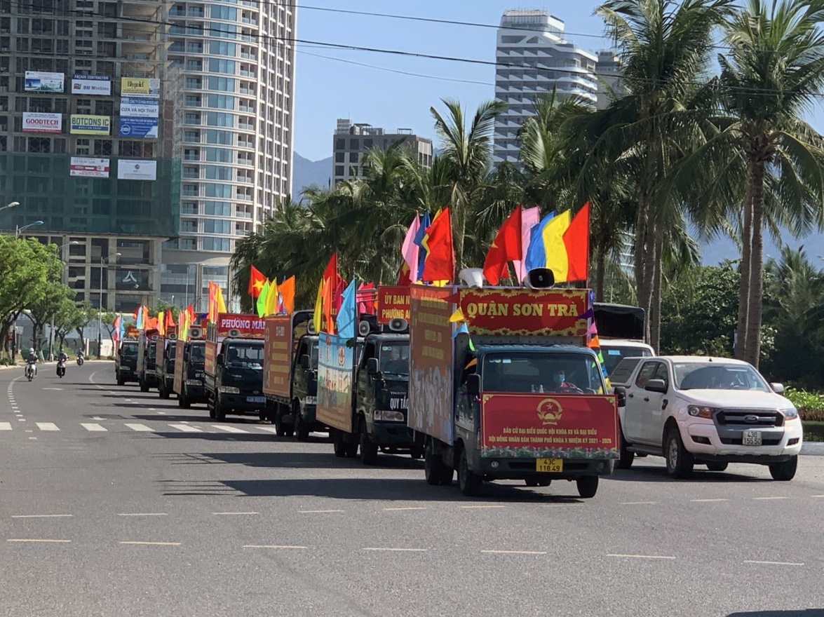 bau cu trong khu cach ly anh 11