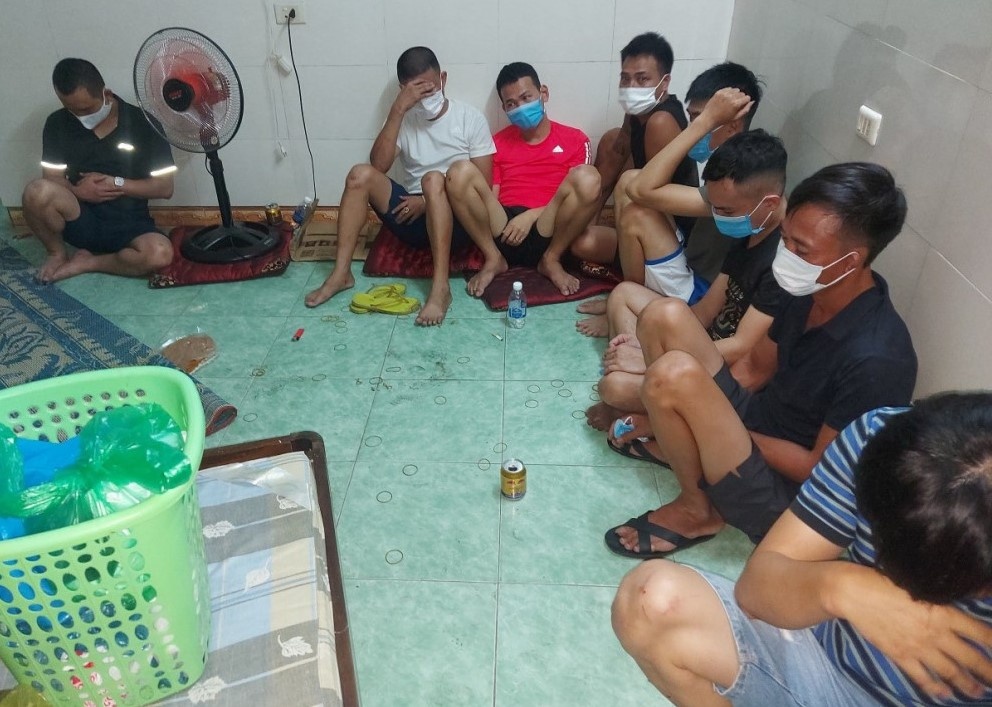 đánh bạc trong khách sạn ảnh 1 danh bac trong khach san anh 1