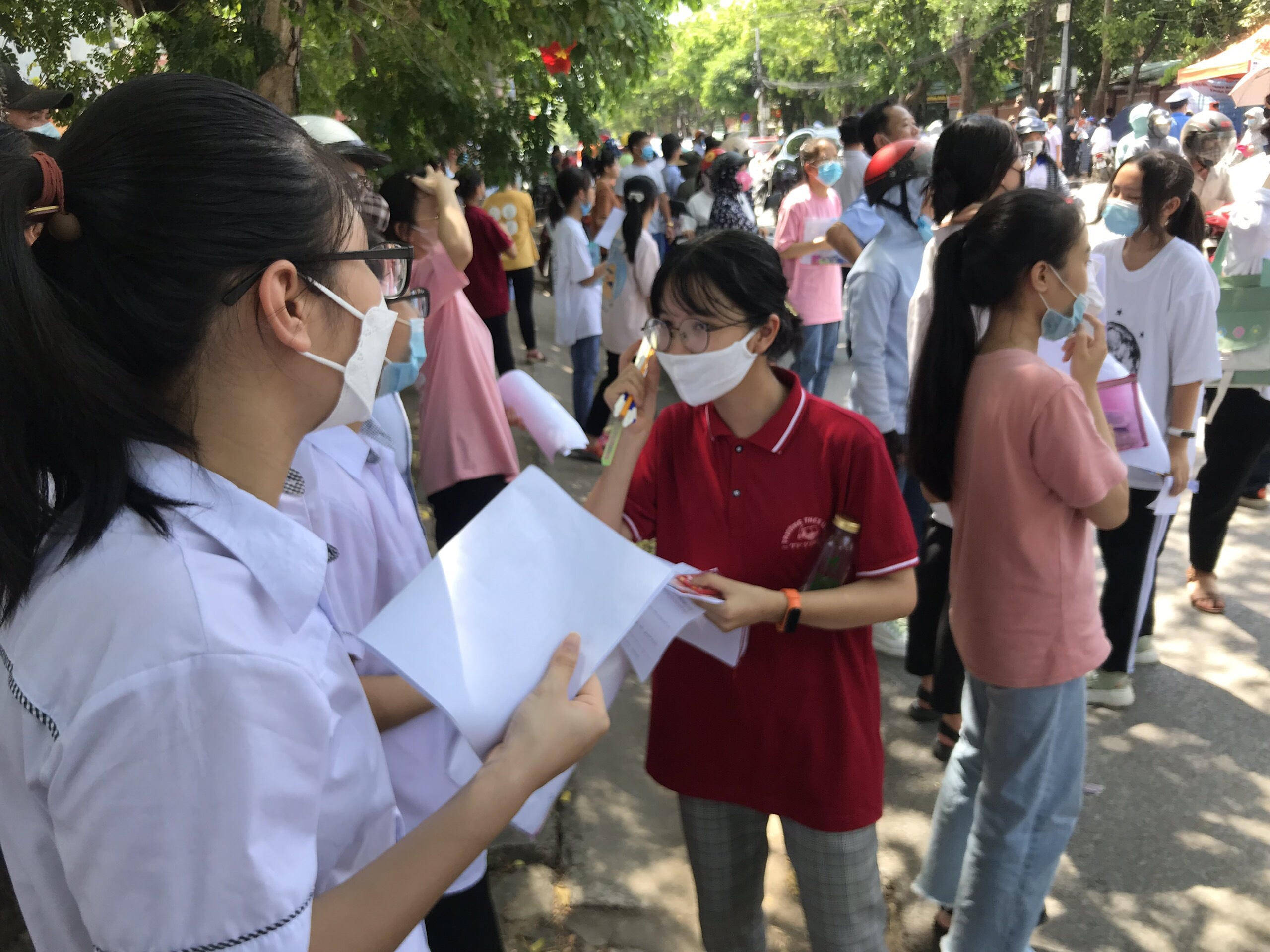 De thi gia mao vao lop 10 anh 1