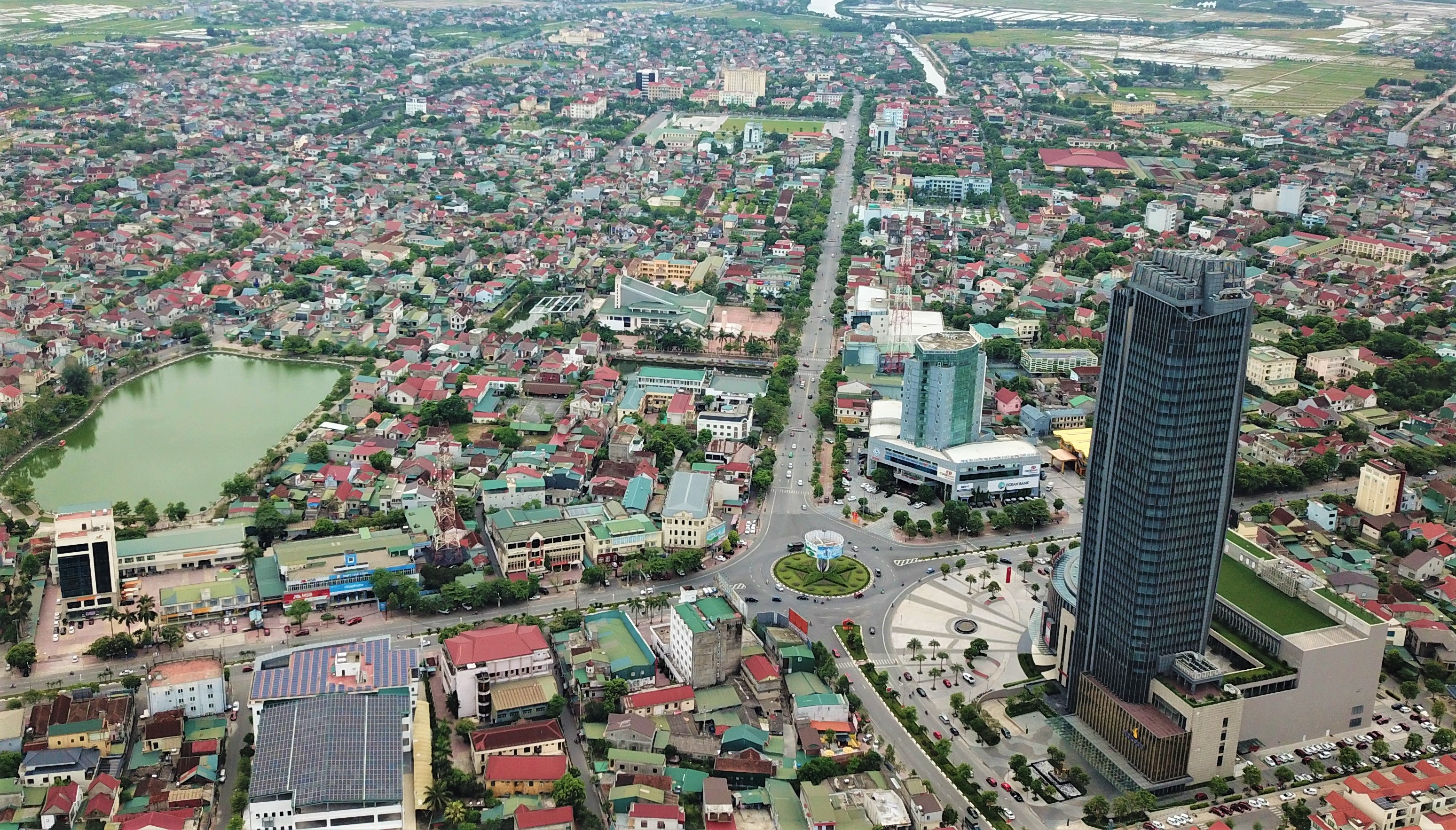 TP Ha Tinh gian cach theo Chi thi 16 hinh anh