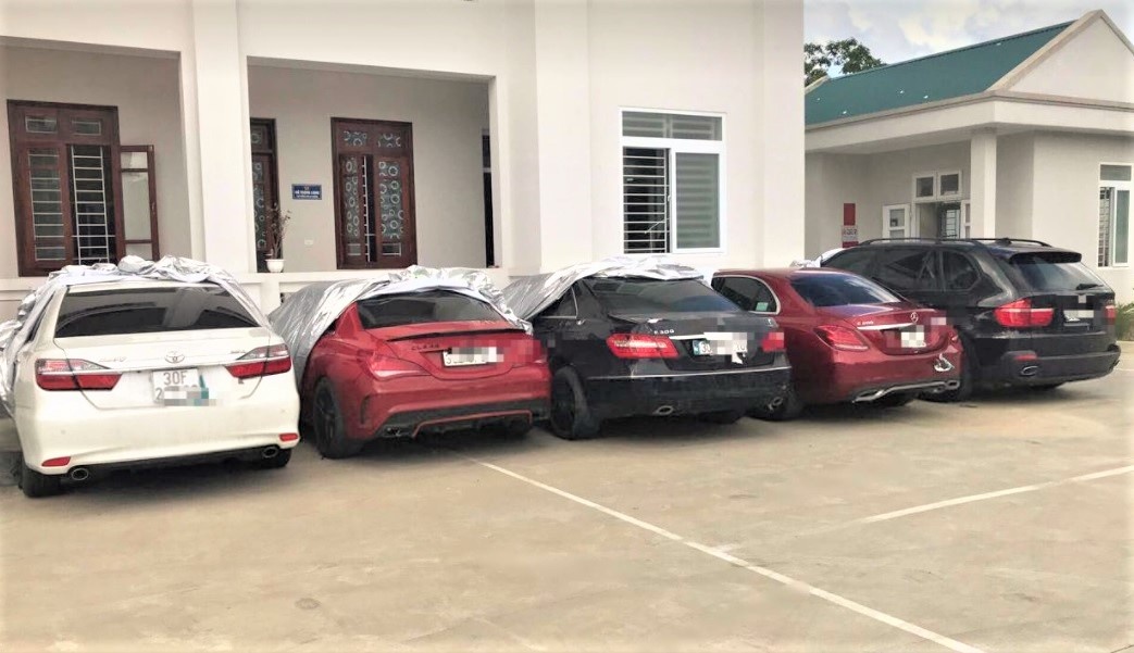 lam gia giay to oto anh 2