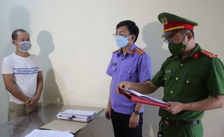 khai thac khoang san trai phep anh 1