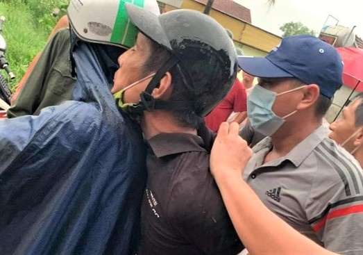 Tam giu nghi can giet nguoi roi tron vao rung hinh anh