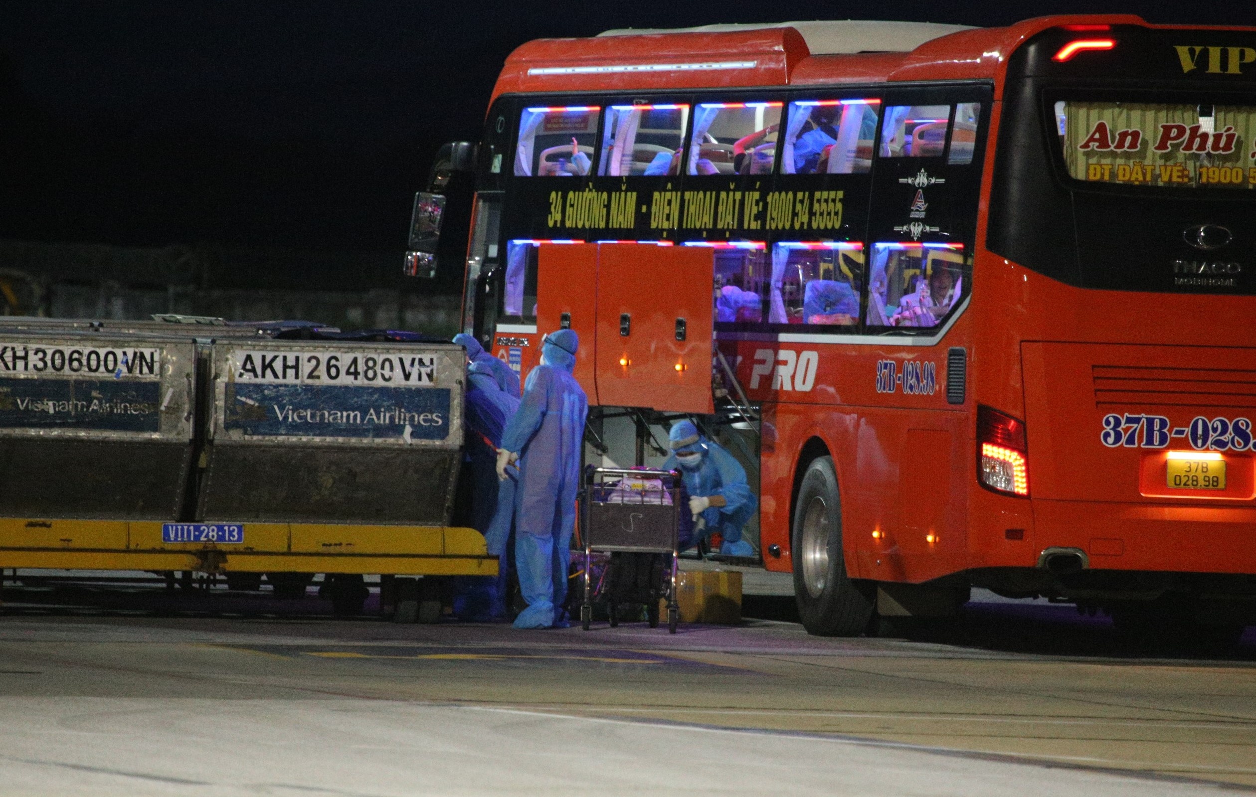 200 nguoi tu TP.HCM ve Nghe An anh 9