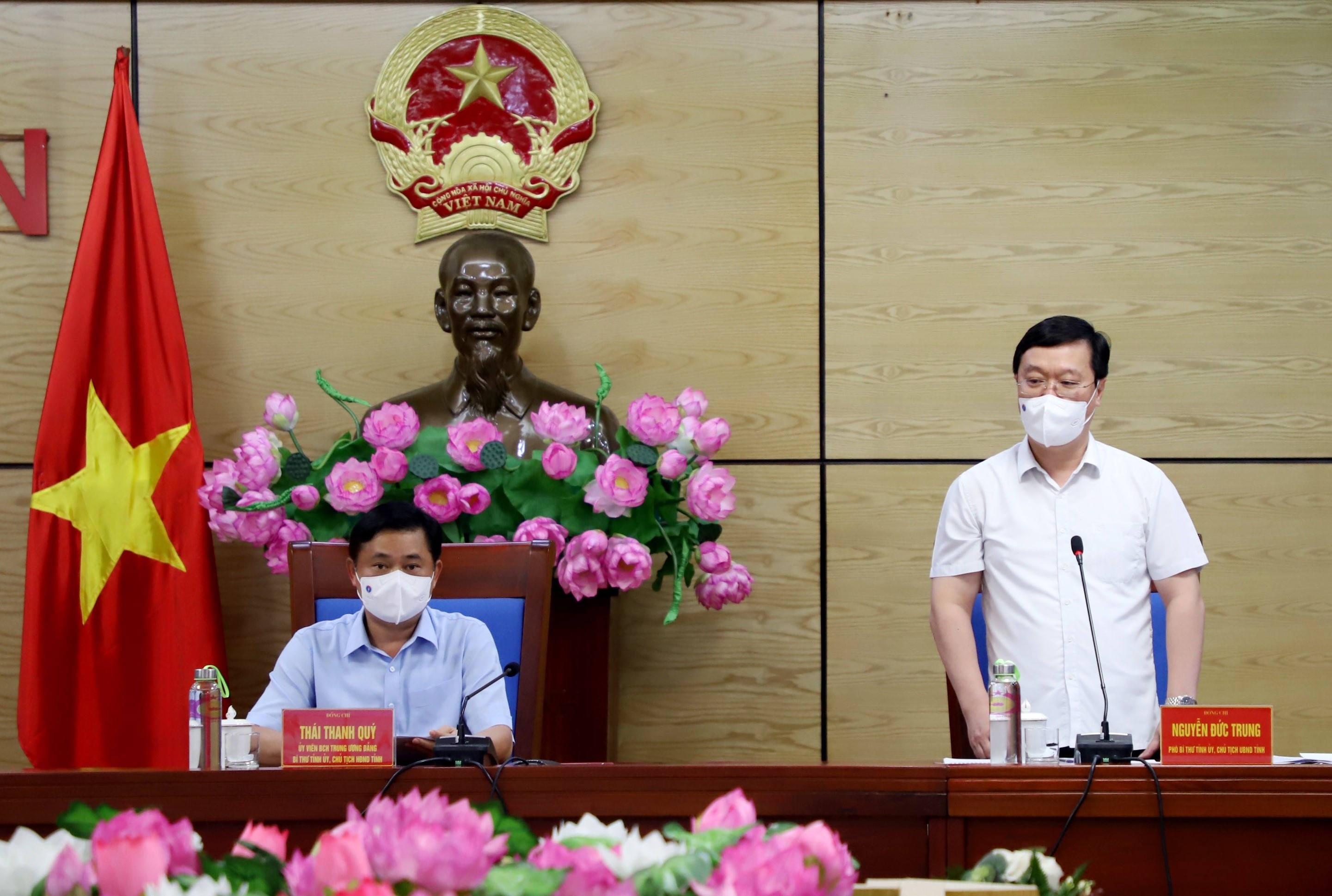 Covid-19 o Nghe An anh 1