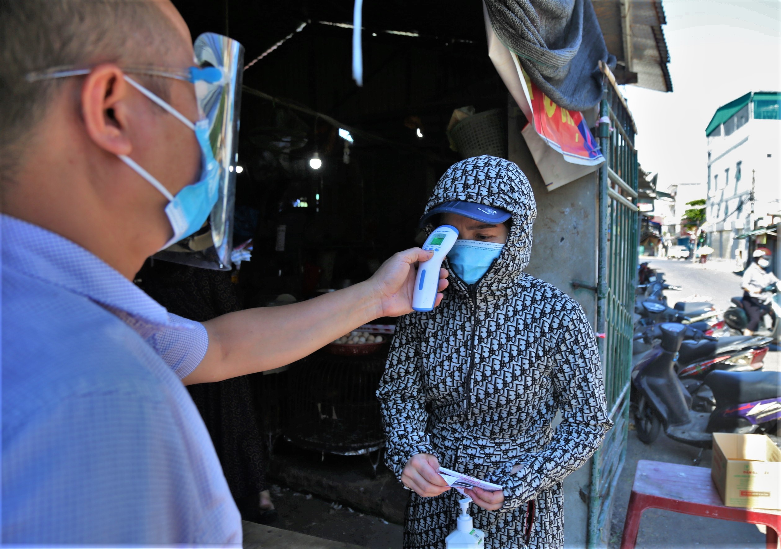 Covid-19 o Nghe An anh 3