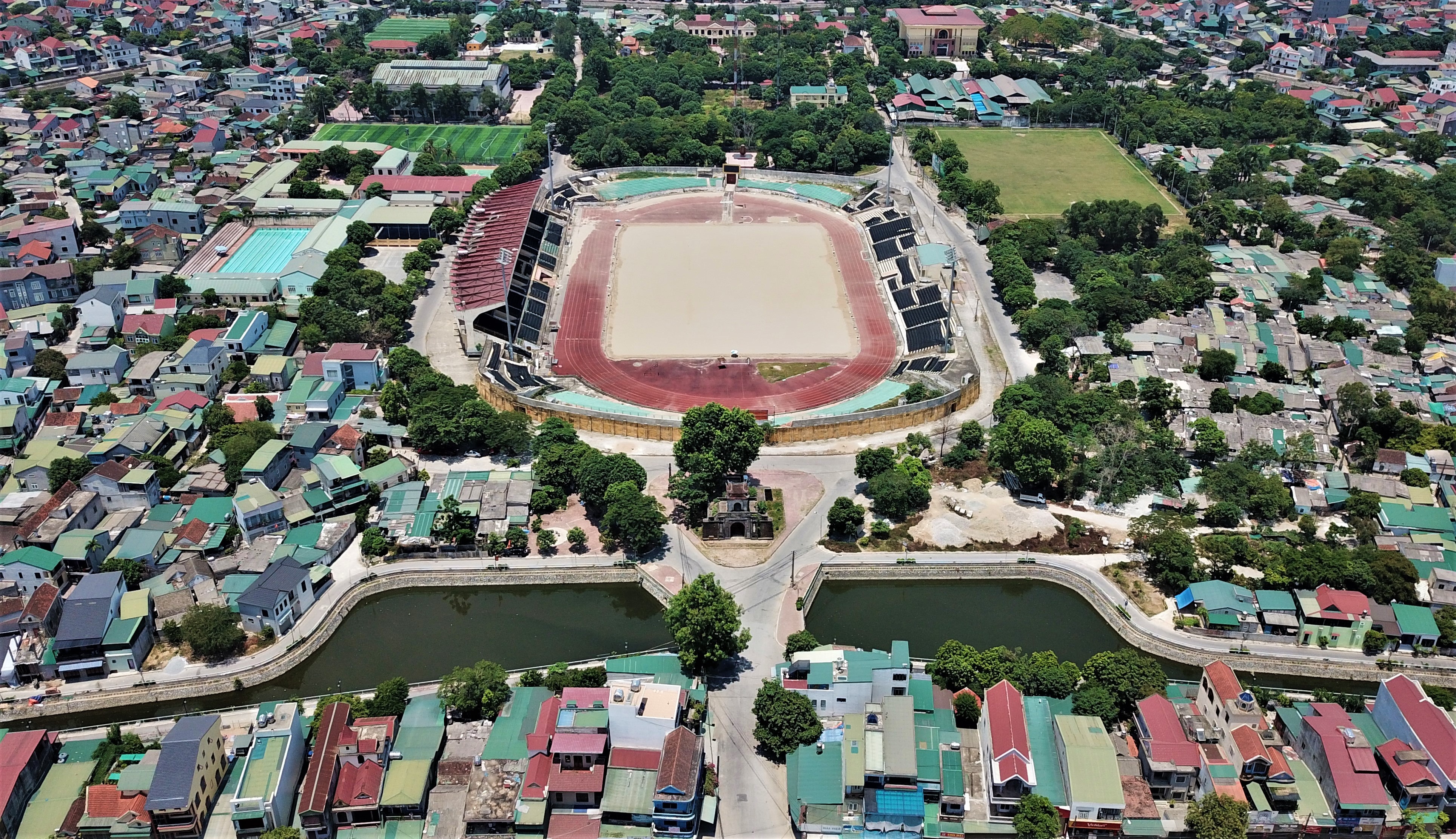 Covid-19 o Nghe An anh 9