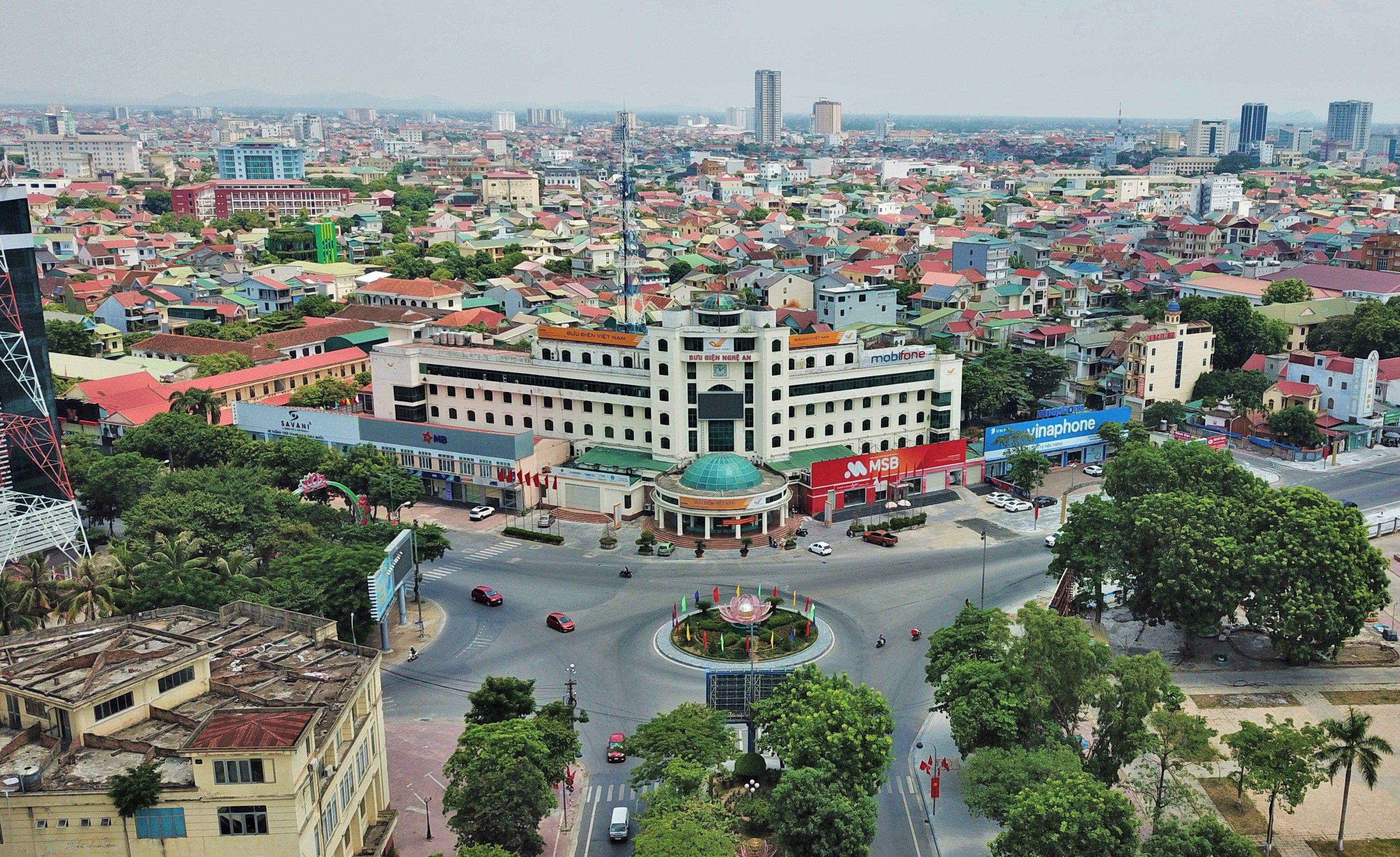 TP Vinh chuyen trang thai binh thuong moi hinh anh