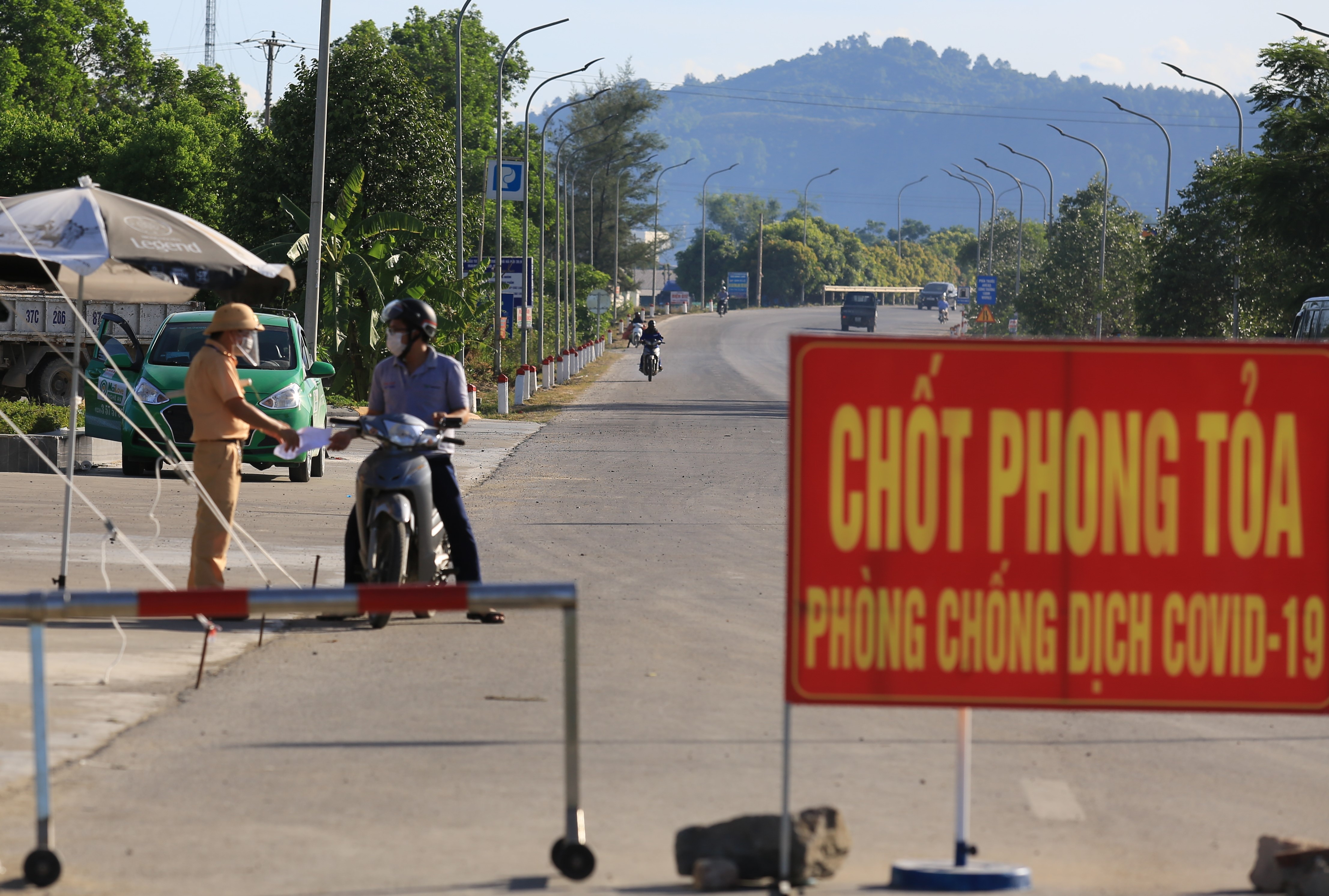 lo la chong dich anh 1