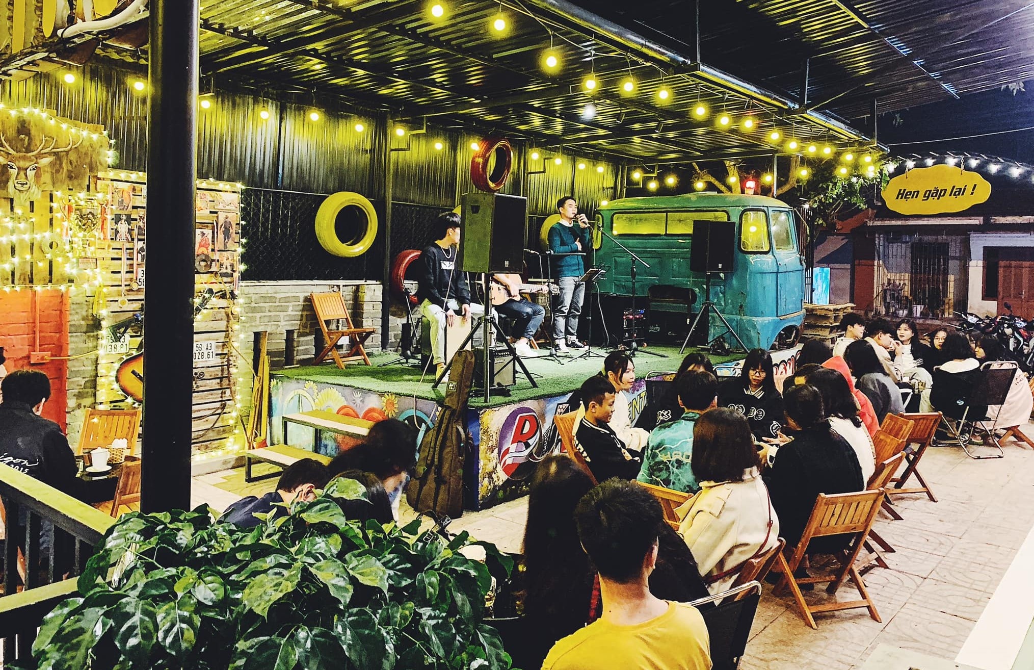 Ha Tinh mo lai cac dich vu anh 1