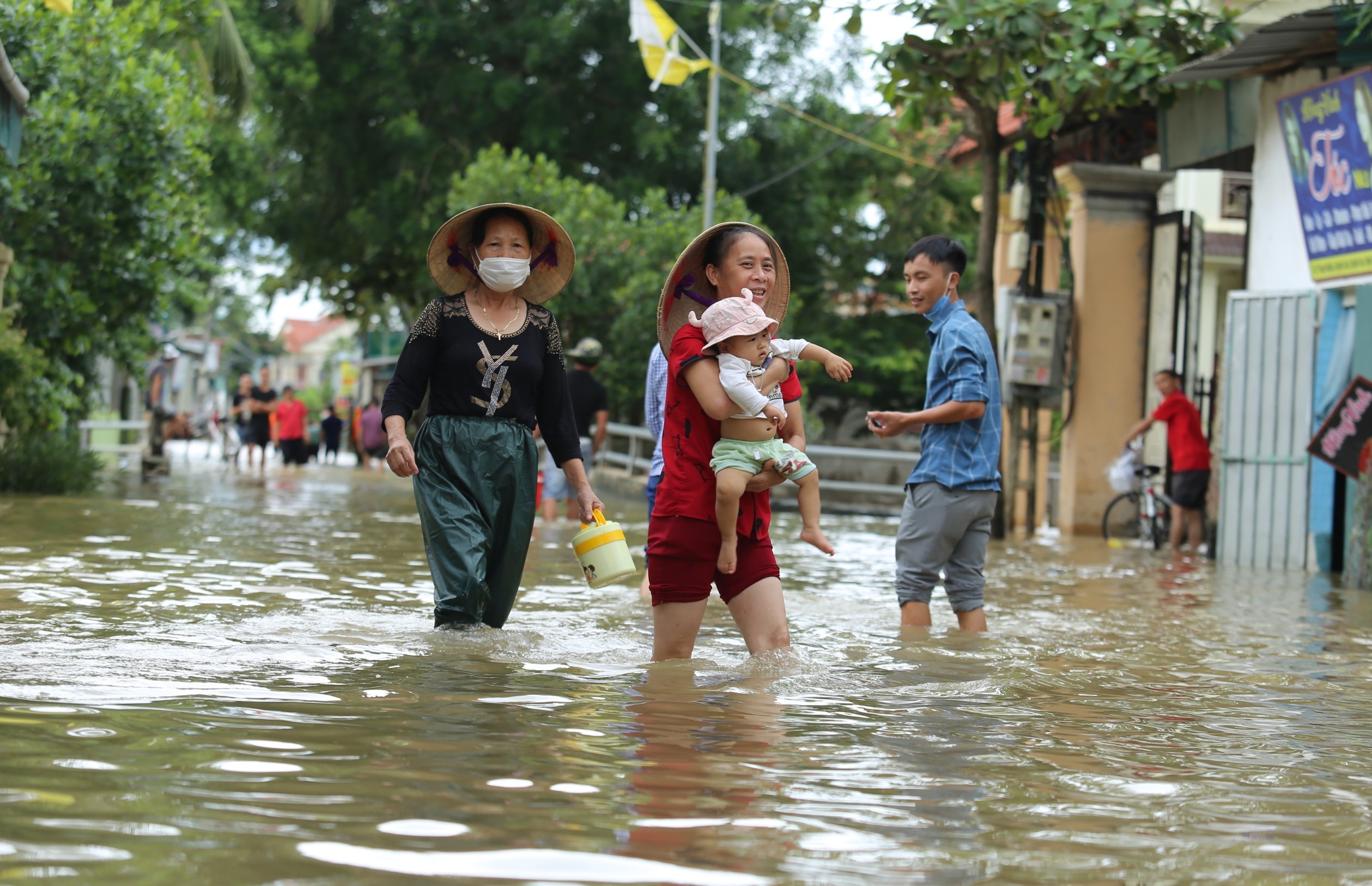 mua lu o Nghe An anh 10