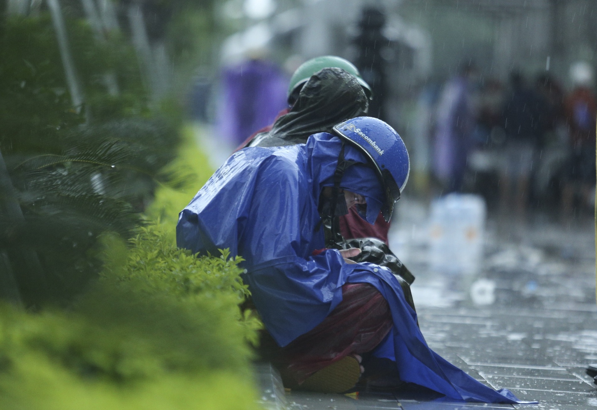 chay xe may ve que anh 7