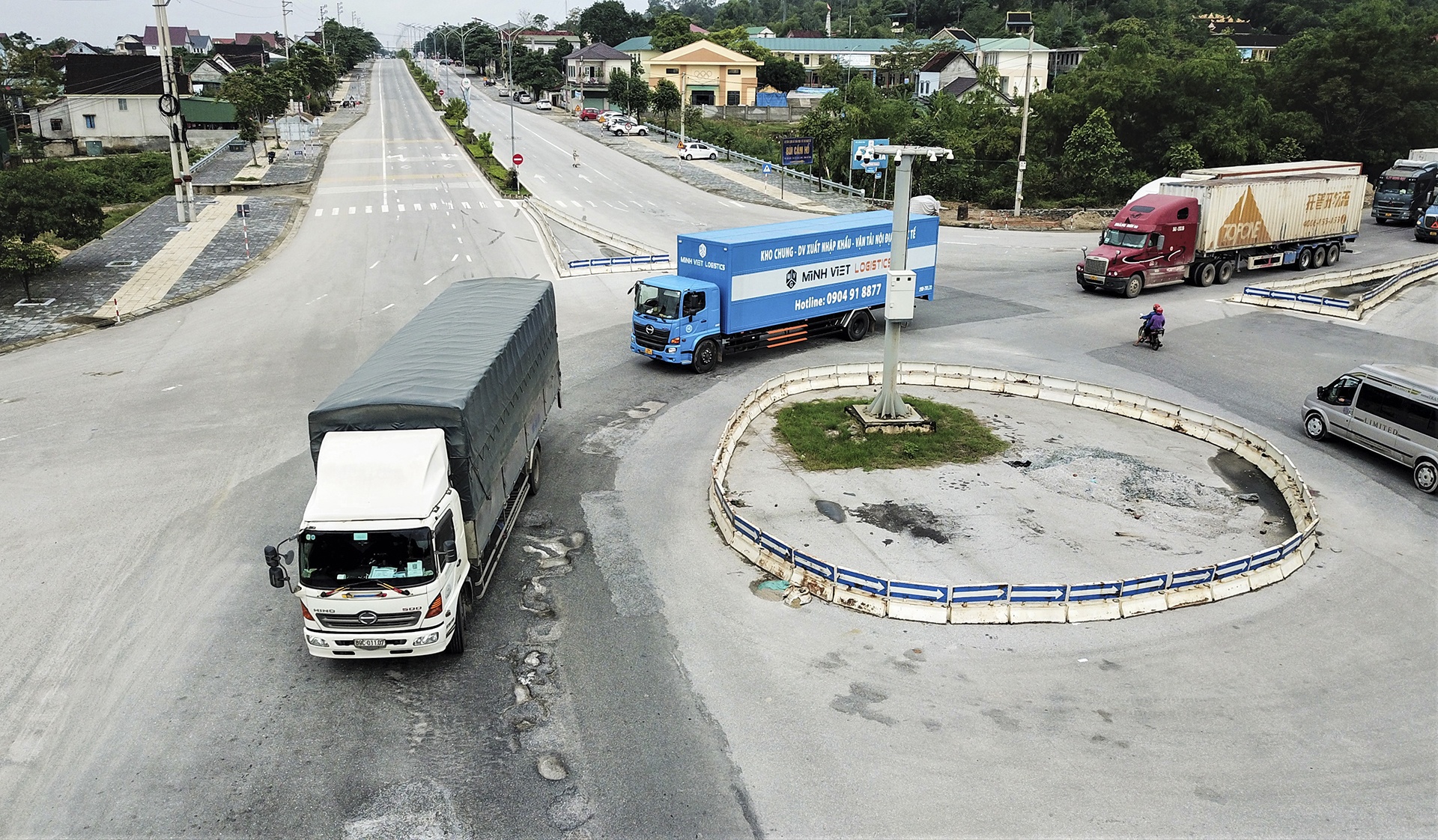 quoc lo 1 bong troc anh 1