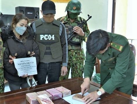 vận chuyển ma túy ảnh 1 van chuyen ma tuy anh 1